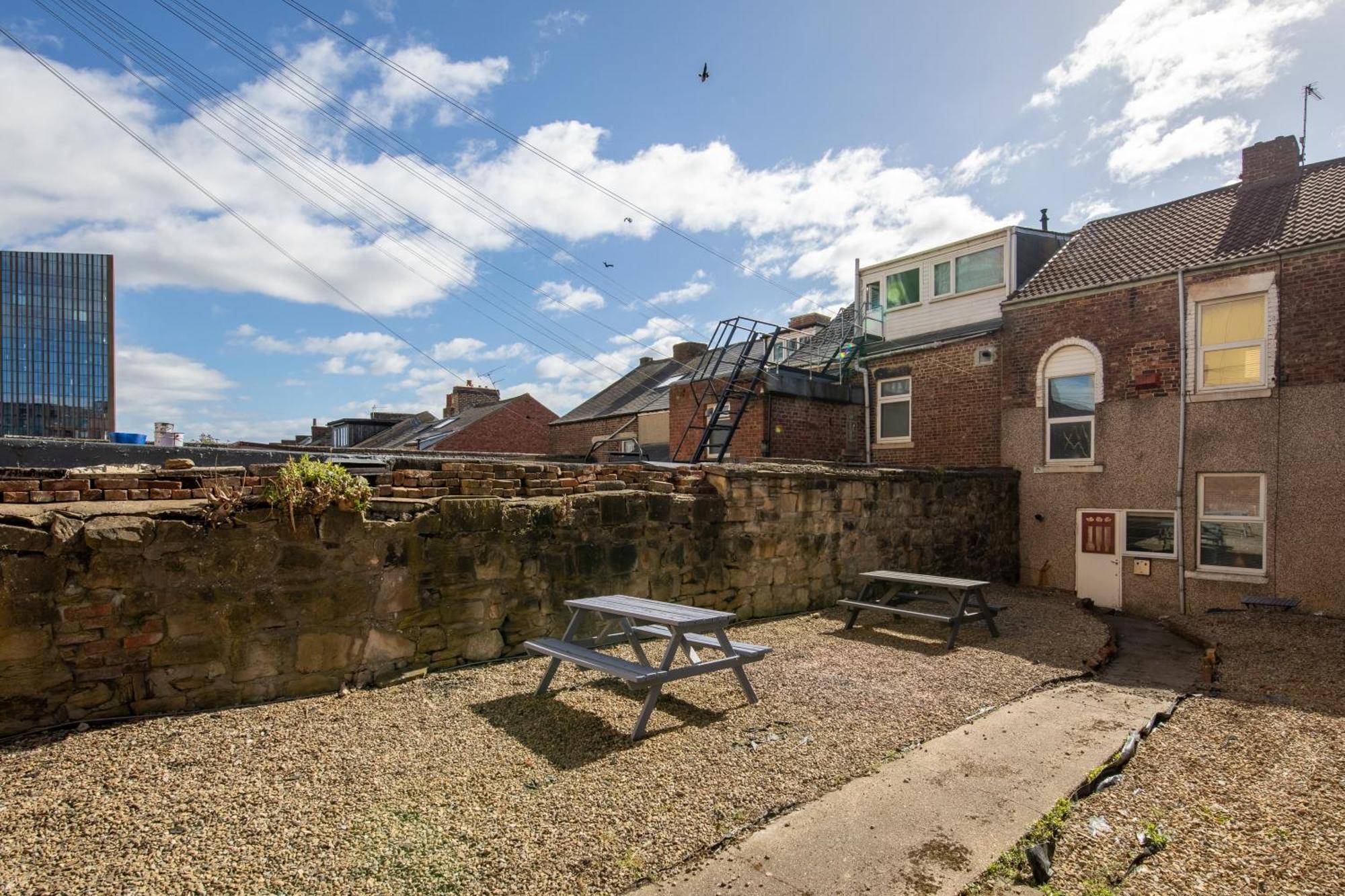 Newcastle City Centre Super Spacious Town House Free Parking And Wi-Fi מראה חיצוני תמונה